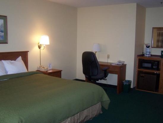 Country & By Radisson, Greeley, Co